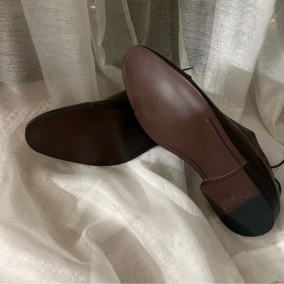 Unlisted by Kenneth Cole Dark Brown Oxfords - Picture 3 of 7